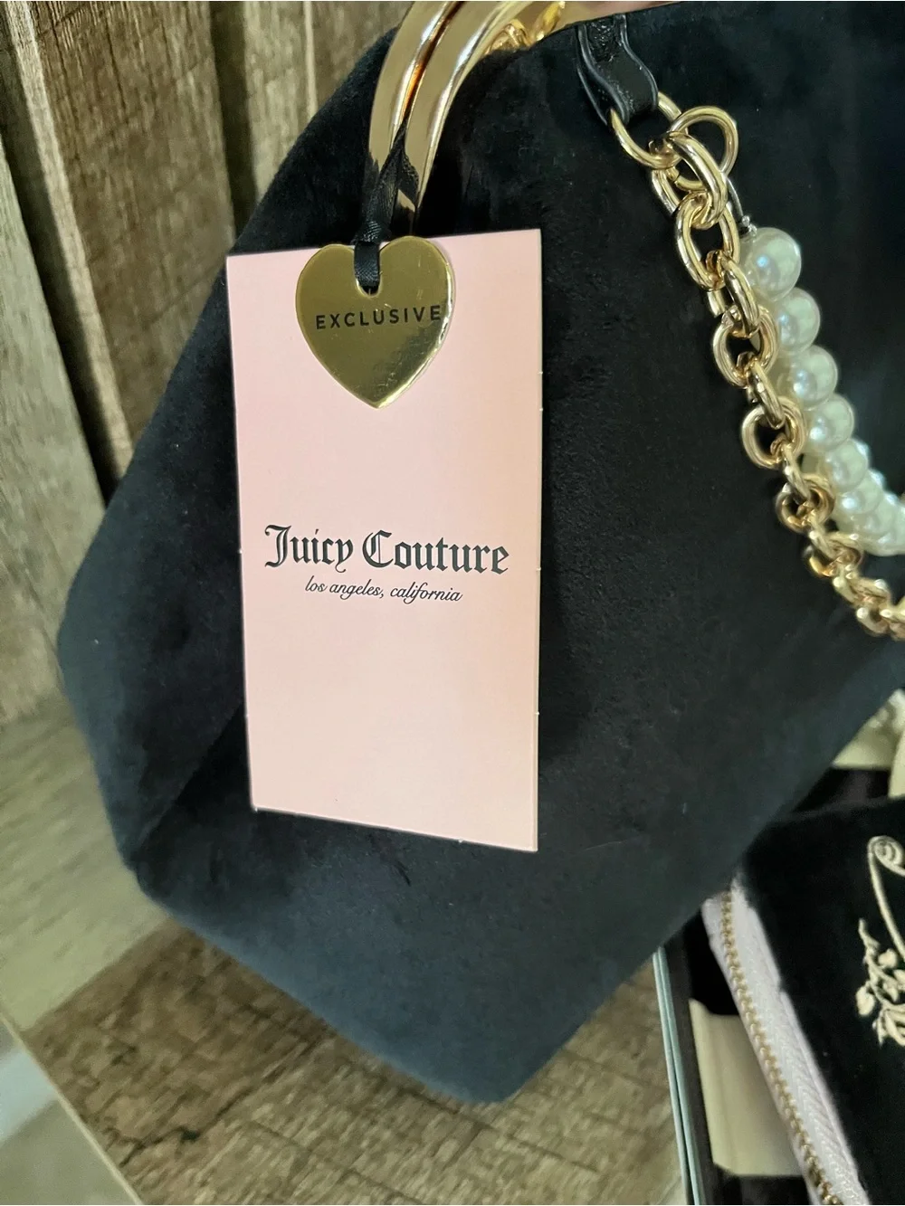 NWT Juicy Couture Lock Bag Pink Bow Pearl Chain Charm Haus Frame Clutch Licorice